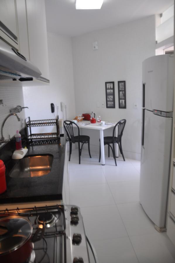 3 Quartos Na Praia Do Buracao - Rio Vermelho Appartement Salvador Buitenkant foto